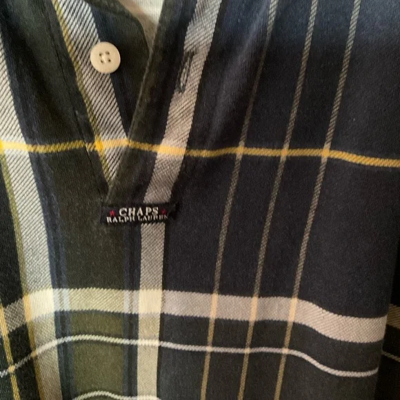 Chaps Ralph Lauren short sleeve preppy plaid polo. Size lg. flannel feel - Picture 4 of 9